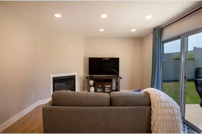 1729 Arnold Dr, Layton, UT 84041 - Photo 6