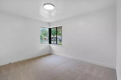 1158 W Lafayette Dr N, Salt Lake City, UT 84116 - Photo 10