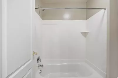 1010 N 130 W #102, Logan, UT 84341 - Photo 20