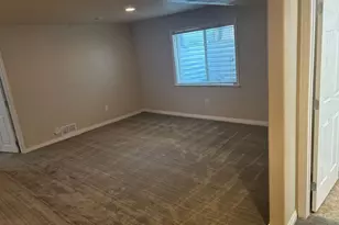 11661 S Kestrel Rise Rd W, South Jordan, UT 84009 - Photo 16