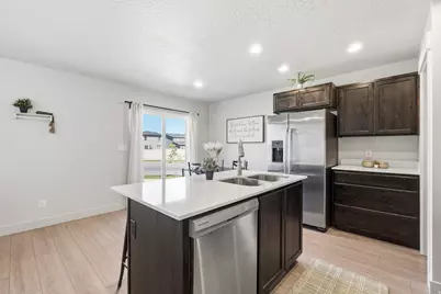4014 S Sage Wood Ave, Mapleton, UT 84664 - Photo 12