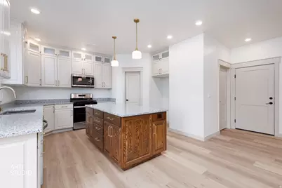 953 N 400 E, Pleasant Grove, UT 84062 - Photo 8