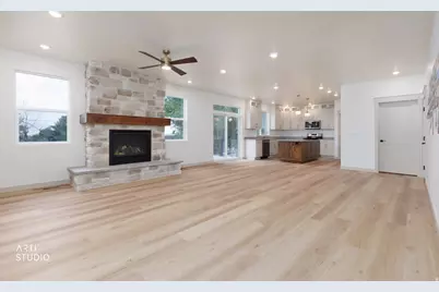 953 N 400 E, Pleasant Grove, UT 84062 - Photo 4