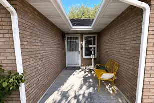 1055 E 900 S, Saint George, UT 84790 - Photo 2