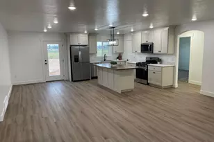 4935 W 5000 N, Roosevelt, UT 84066 - Photo 8