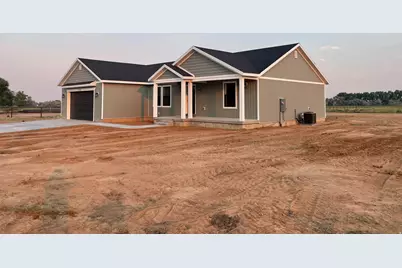 4935 W 5000 N, Roosevelt, UT 84066 - Photo 2