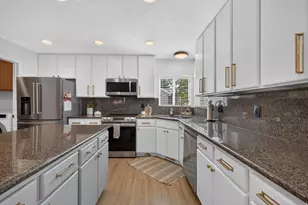 3016 W 9330 S, West Jordan, UT 84088 - Photo 14