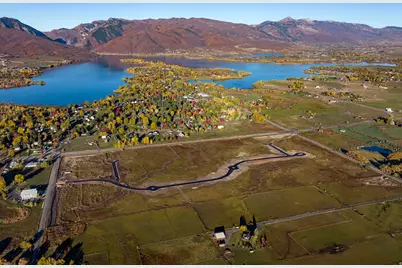 249 S 7900 E #18, Huntsville, UT 84317 - Photo 10