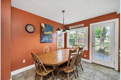 188 W 200 S, Smithfield, UT 84335 - Photo 6