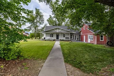 188 W 200 S, Smithfield, UT 84335 - Photo 2