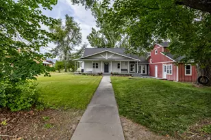 188 W 200 S, Smithfield, UT 84335 - Photo 2