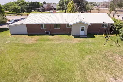 1879 E 2500 S, Naples, UT 84078 - Photo 36