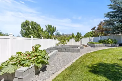 1557 Braxton Pl, Logan, UT 84321 - Photo 32