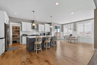 2673 S Ivy Cir W, Saratoga Springs, UT 84045 - Photo 6