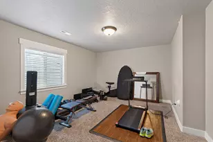 2673 S Ivy Cir W, Saratoga Springs, UT 84045 - Photo 32