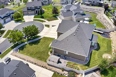 2673 S Ivy Cir W, Saratoga Springs, UT 84045 - Photo 48