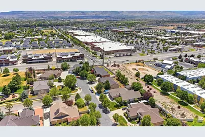 11372 S Via Arboles Ct W, South Jordan, UT 84095 - Photo 42