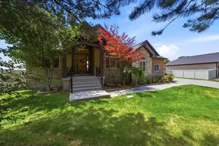 11372 S Via Arboles Ct W, South Jordan, UT 84095 - Photo 2