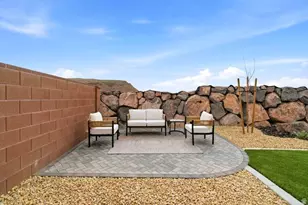 972 E Coyote Crest Dr, Washington, UT 84780 - Photo 42
