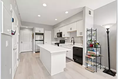 5 S 500 W #305, Salt Lake City, UT 84101 - Photo 4
