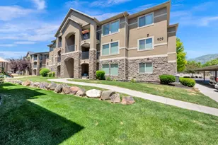 909 S Main St, Layton, UT 84041 - Photo 1