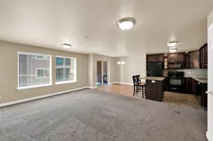 909 S Main St, Layton, UT 84041 - Photo 8
