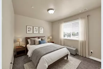 909 S Main St #G, Layton, UT 84041 - Photo 4