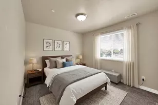 909 S Main St, Layton, UT 84041 - Photo 4