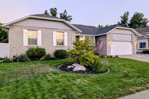 533 W 1850 N, Centerville, UT 84014 - Photo 1