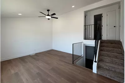 705 N Orange Ave, Castle Dale, UT 84513 - Photo 2