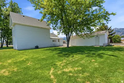 1025 E Main St, Wellsville, UT 84339 - Photo 28