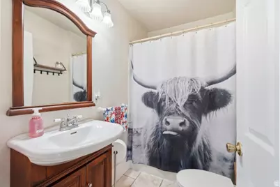 1025 E Main St, Wellsville, UT 84339 - Photo 14