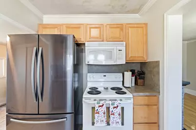 1025 E Main St, Wellsville, UT 84339 - Photo 8