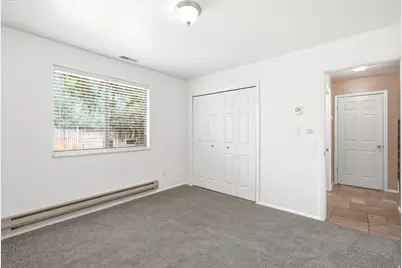 32 Park Cir, Vernal, UT 84078 - Photo 16