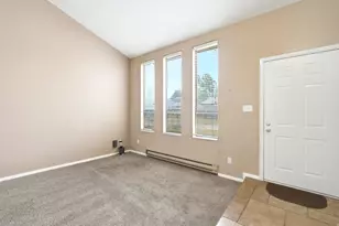 32 Park Circle, Vernal, UT 84078 - Photo 2