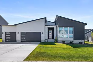 403 N Pinnacle Ct W, Saratoga Springs, UT 84045 - Photo 1