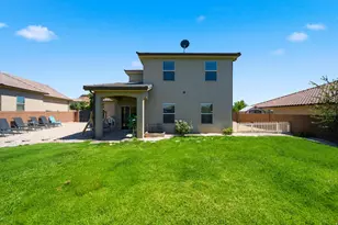 2813 E Crimson Ridge Dr, Saint George, UT 84790 - Photo 48