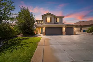 2813 E Crimson Ridge Dr, Saint George, UT 84790 - Photo 1