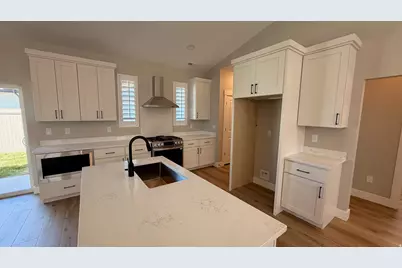 6093 W McAlpine Ln, West Valley, UT 84128 - Photo 2