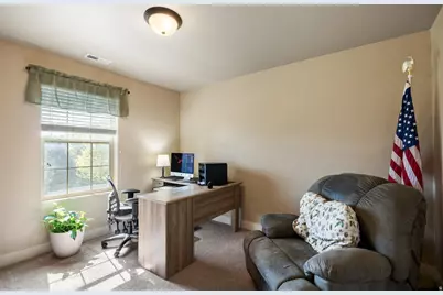 1464 N La Palma Pl, Saratoga Springs, UT 84045 - Photo 14