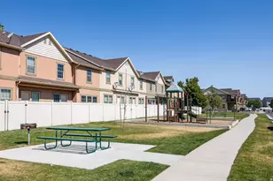 1464 N La Palma Pl, Saratoga Springs, UT 84045 - Photo 26