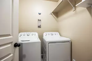1464 N La Palma Pl, Saratoga Springs, UT 84045 - Photo 14