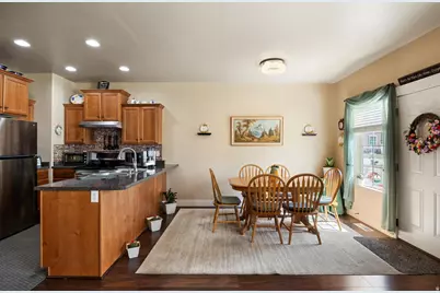 1464 N La Palma Pl, Saratoga Springs, UT 84045 - Photo 6