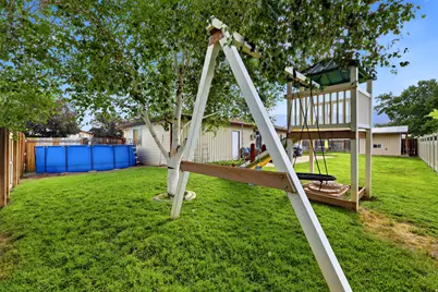 645 W 2250 N, West Bountiful, UT 84087 - Photo 30