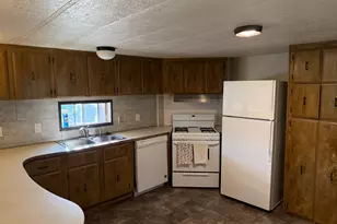 126 N 500 E, Vernal, UT 84078 - Photo 4