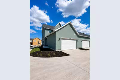 11328 S Offshore Way S #360, South Jordan, UT 84009 - Photo 2