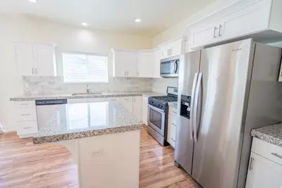 217 N 590 E, Vineyard, UT 84059 - Photo 8