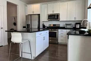 351 E Sandstone Ln E, Saratoga Springs, UT 84045 - Photo 6