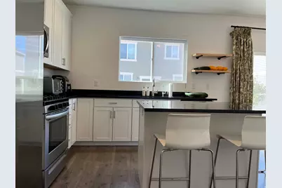 351 E Sandstone Ln E #516, Saratoga Springs, UT 84045 - Photo 4