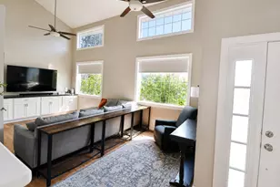 8784 S 5130 W, West Jordan, UT 84081 - Photo 2